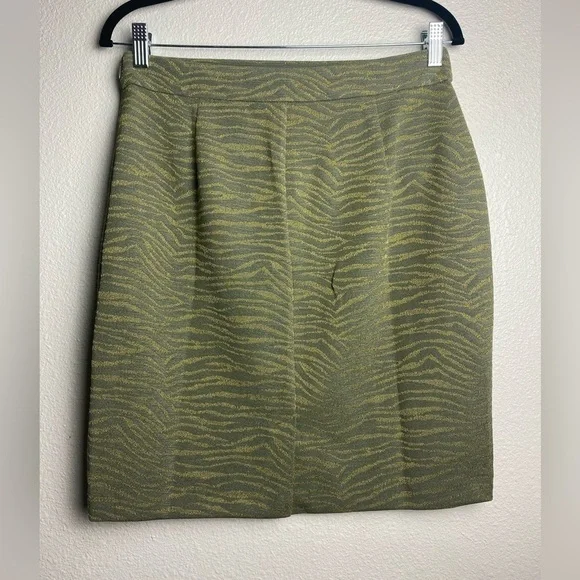 Michael Kors Army Green Shimmer Pencil Skirt, Medium, New - Picture 3 of 9